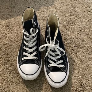 Black high top converse